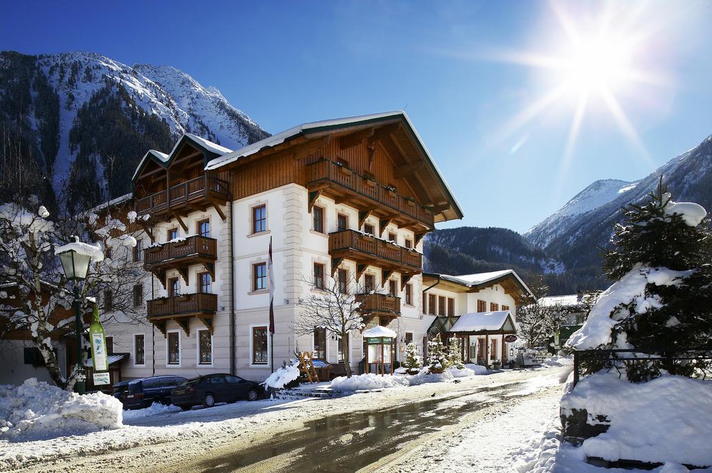 Hotel Krimmlerfaelle Exterior photo
